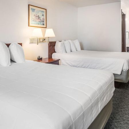 Knights Inn Sandusky Esterno foto