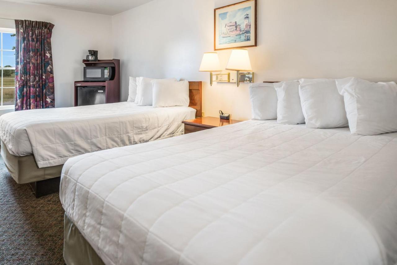 Knights Inn Sandusky Esterno foto